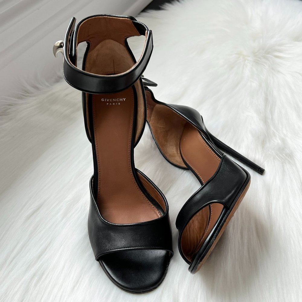 Givenchy Black Leather Lock Anke Strap Sandals Si… - image 4